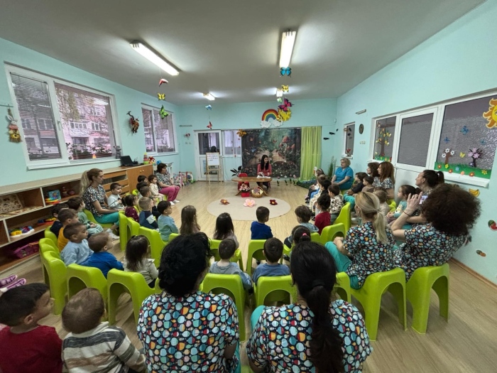 На гости на малки читатели за Международния ден на детската книга