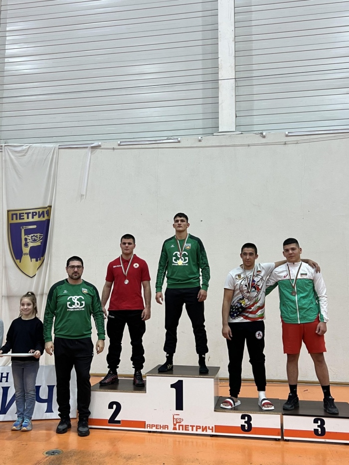 Ученикът Валентин Бисеров е шампион на България по класическа борба