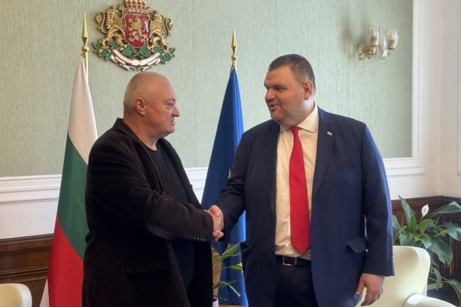 Кметът на община Хайредин Тодор Алексиев се срещна с Делян Пеевски 