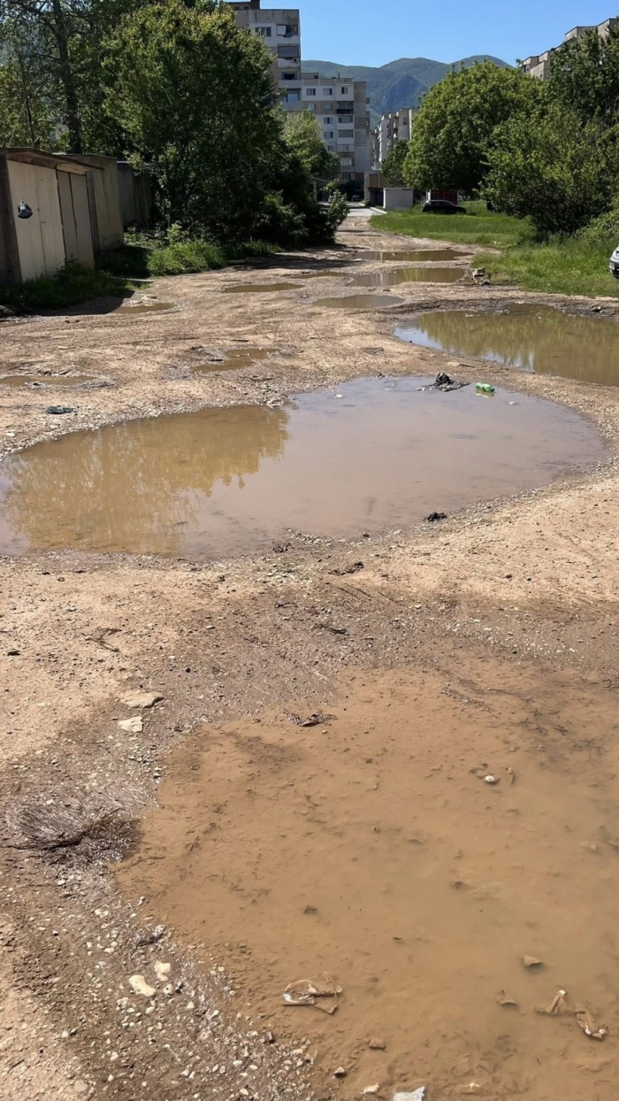 Кална улица в кв.\