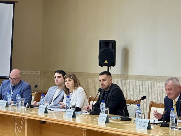 Областни управители от България и Румъния с  решение за контрол на комарната популация