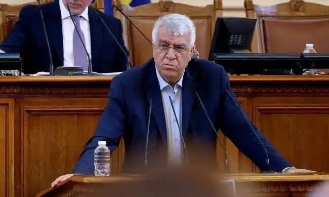 Членството на България  в Еврозоната крие огромни рискове за страната ни
