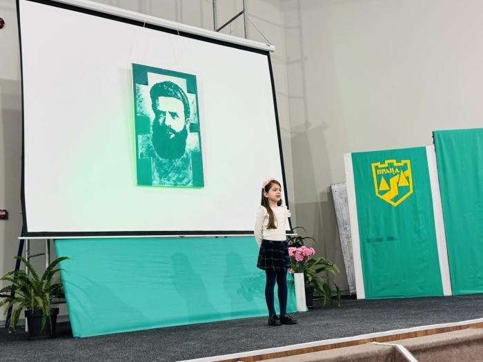 Близо 100 ученици от страната рецитират Ботеви стихове 
