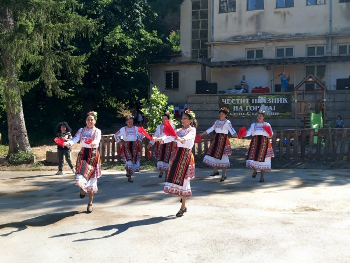 Отбелязаха Празника на гората в село Стакевци