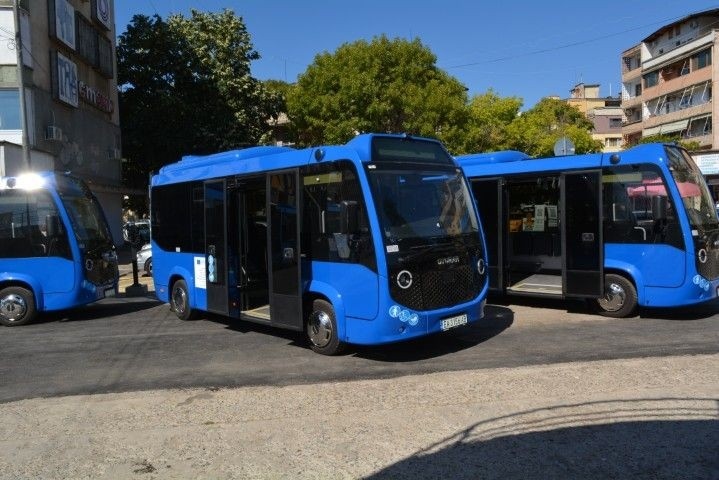 В Монтана пристигнаха първите шест електрически автобуси