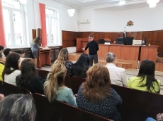 Районен съд – Враца съвместно с НИП организираха обучение за справяне със стреса 