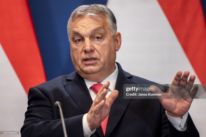 Виктор Орбан: Унгария не трябва да приема еврото, защото ЕС е в процес на разпад