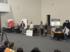 Работодатели предложиха нови възможности на трудова борса във Враца