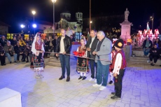 Напълно обновен площад вече краси центъра на село Моравица 