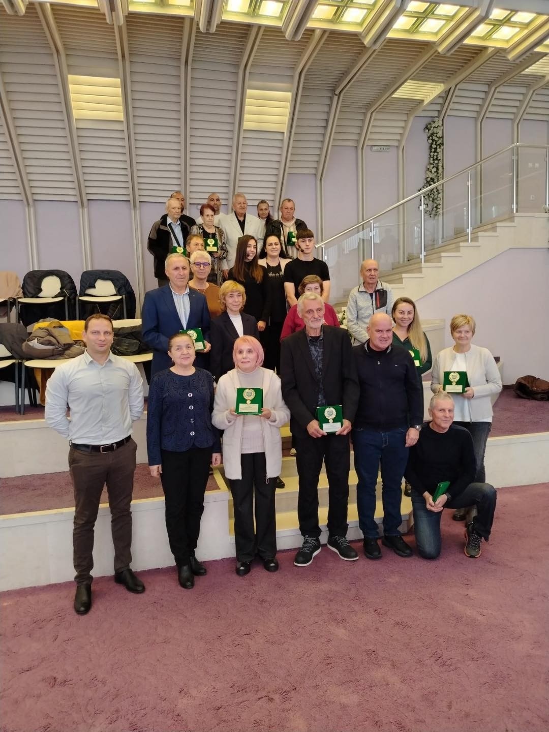 Отличиха спортисти юбиляри и ветерани в Община Враца