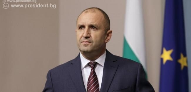 Държавният глава ще връчи първия мандат за съставяне на правителство след Нова Година