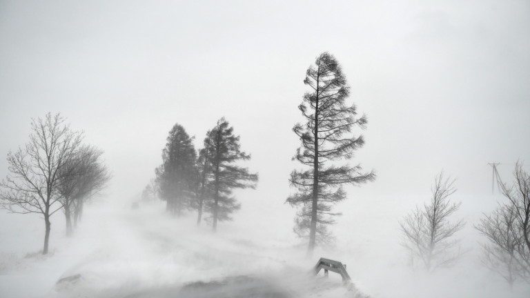 Студен атмосферен фронт носи ветрове до 100км/час