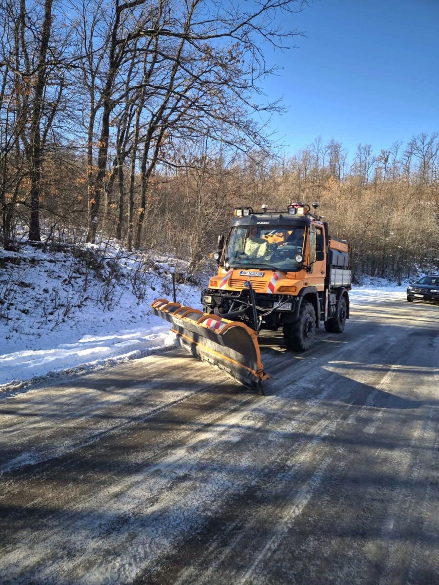 Град Мездра и всички пътища в общината са почистени