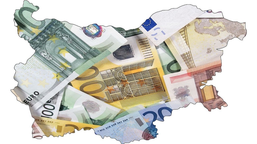 От днес се вдигат минималната работна заплата и линията на бедност