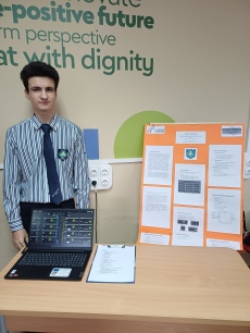 Възпитаник на ППМГ- Враца с отлично представяне и медал 