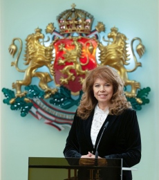 Кой ще бъде назначен за служебен премиер ?