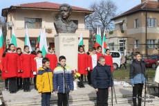 Гражданите на Мездра почетоха Апостола на свободата 