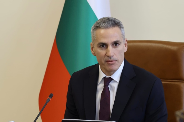Премиерът Андрей Гюров: Задействана е операция по сплашване