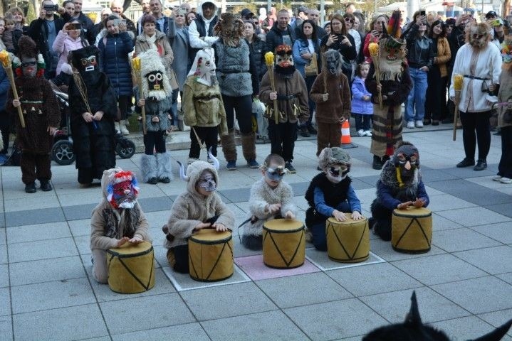 Кукерски ритуали в центъра на Монтана