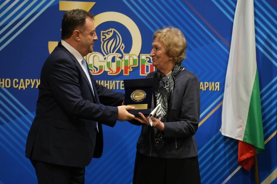 НСОРБ връчи плакет на Иванка Караиванова от Враца