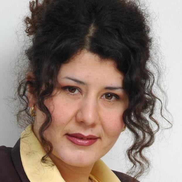 Диана Николчева е победителят в поетичния конкурс „Жената -любима и майка“