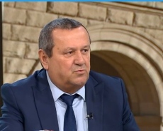 Министър Адемов ще посети Враца във вторник