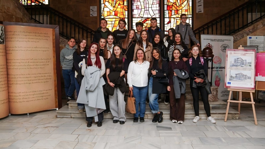 Възпитаници на ППМГ – Враца откриха пътя към медицината 