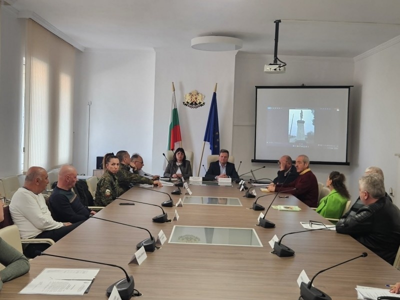 Областната комисия „Военни паметници“ проведе заседание