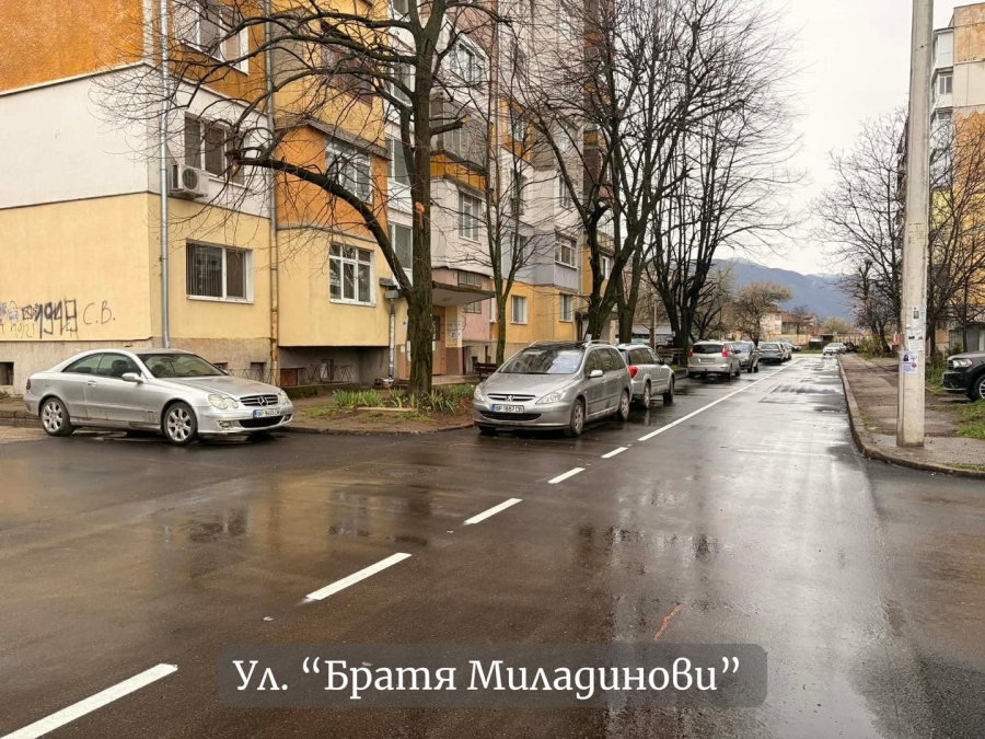 Продължават ремонтите на инфраструктурни обекти във Враца