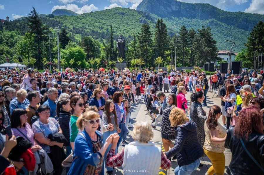 Враца отбелязва Възкресение Христово