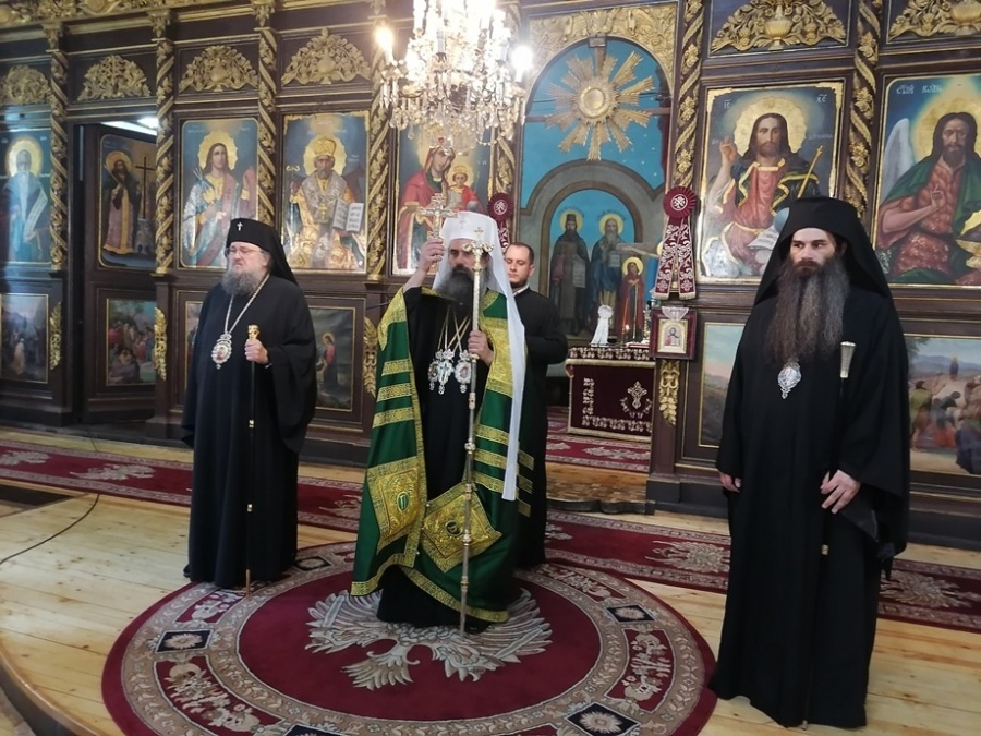 Българският патриарх Даниил на първо посещение във Врачанска епархия 