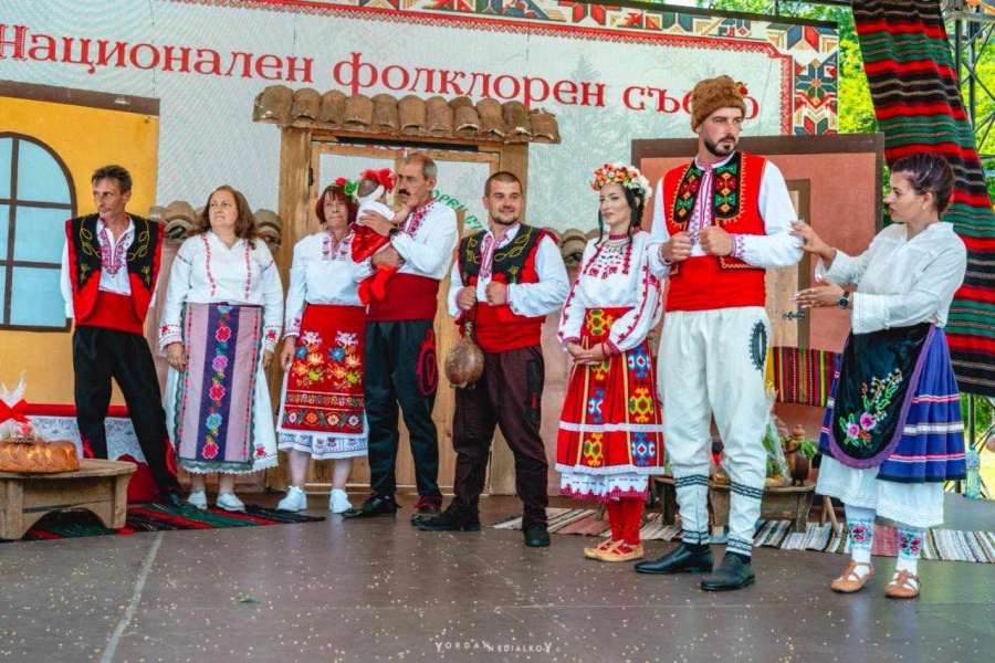 Жители и гости на Враца бяха част от Северняшката сватба 