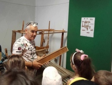 От вълната до чергата и тайните на тъкачния стан