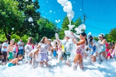 Водни игри и много усмивки събраха децата във Враца
