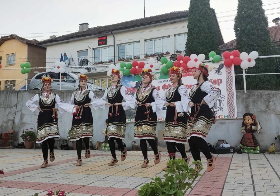 Читалището в Смоляновци отбеляза юбилей